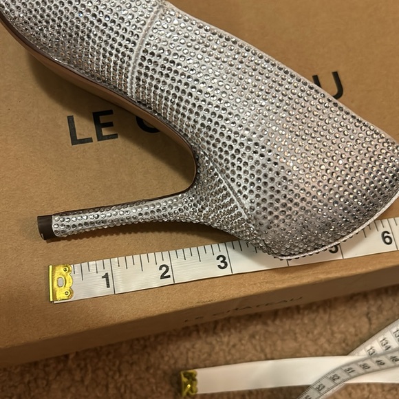 La Chateau Wedding heels - Picture 10 of 10